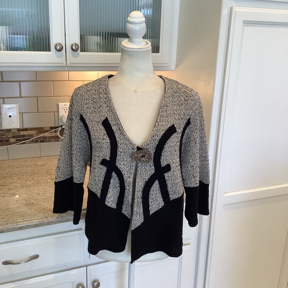 Zele Sweaters - Zele Black and Tan Cardigan Sweater Size Small Button Flax & Cotton